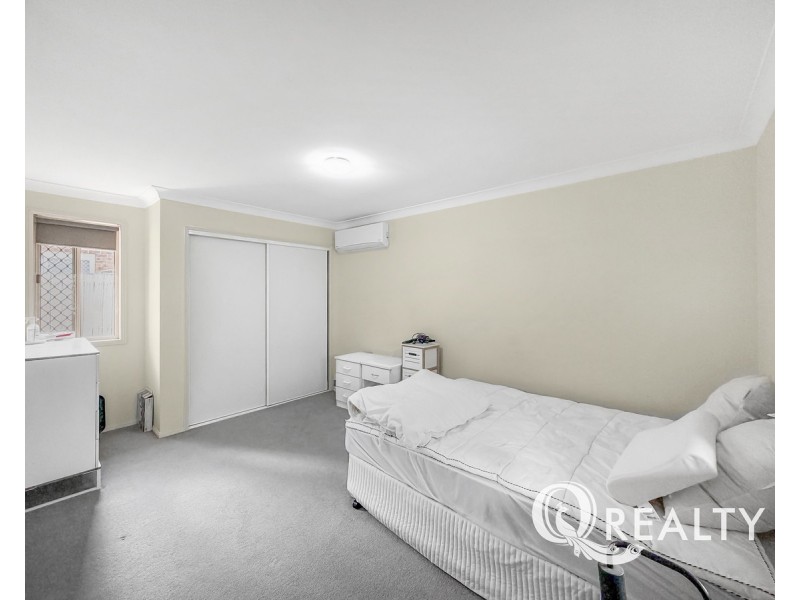 22 Tuberose Place, Calamvale QLD 4116