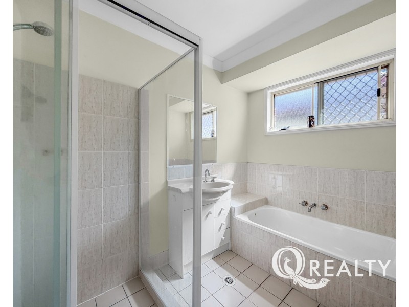 22 Tuberose Place, Calamvale QLD 4116