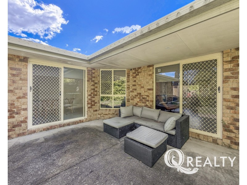 22 Tuberose Place, Calamvale QLD 4116