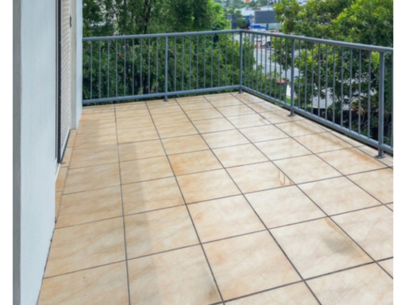 2/17 Richmond Road, Morningside QLD 4170