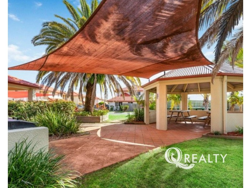 21/20 Young Place, Runcorn QLD 4113