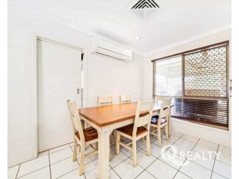 37 Murrumbidgee Street, Hillcrest QLD 4118