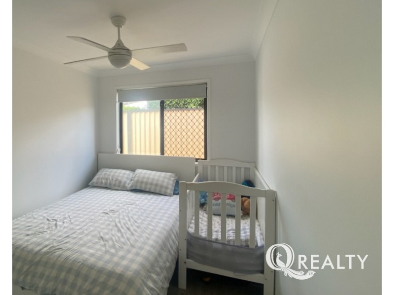 4A Links Avenue, Meadowbrook QLD 4131