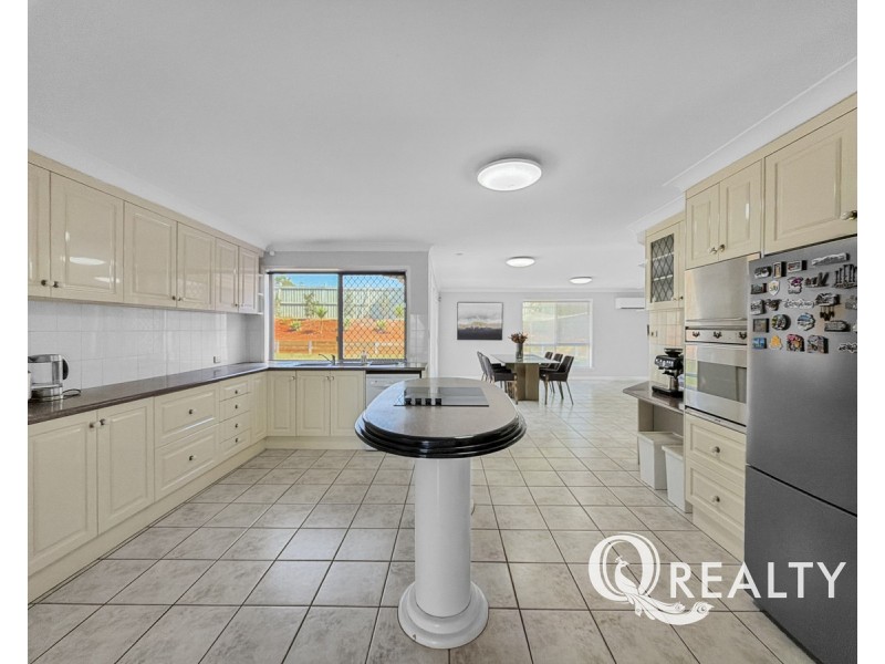 152 The Avenue, Sunnybank Hills QLD 4109