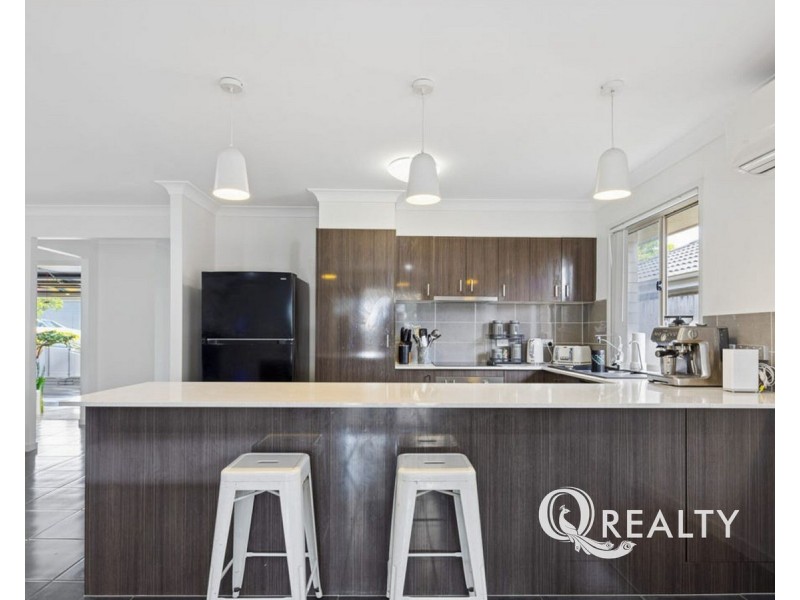 14 Maurie Pears Crescent, Pimpama QLD 4209