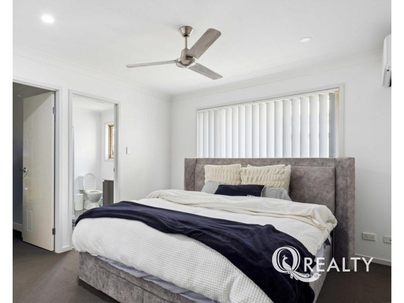 14 Maurie Pears Crescent, Pimpama QLD 4209