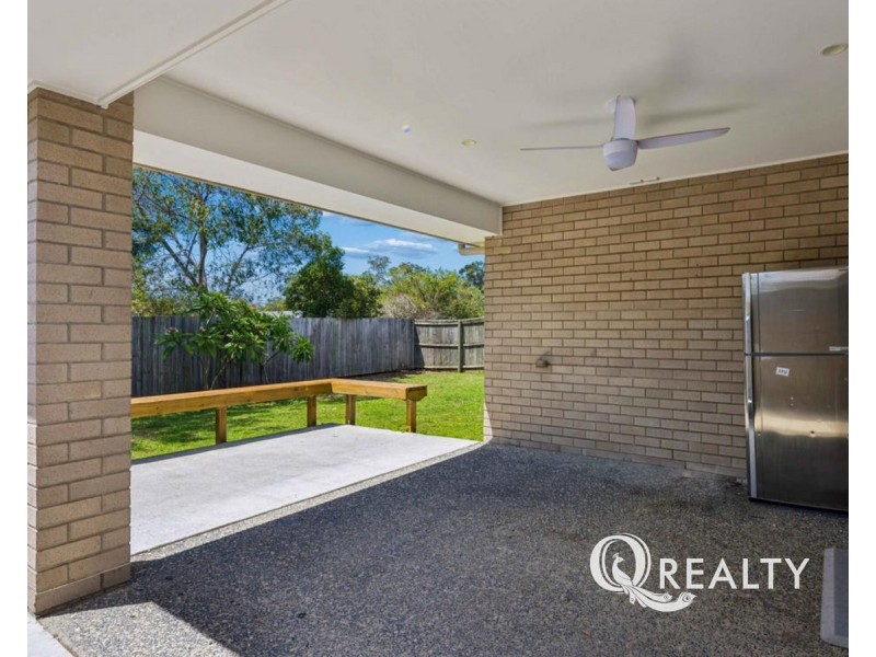 14 Maurie Pears Crescent, Pimpama QLD 4209