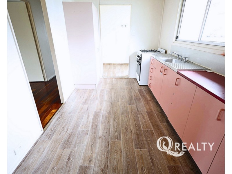 5 Eyre Street, Leichhardt QLD 4305