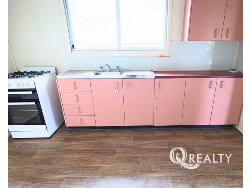 5 Eyre Street, Leichhardt QLD 4305