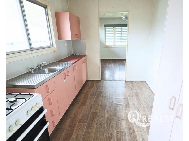 5 Eyre Street, Leichhardt QLD 4305