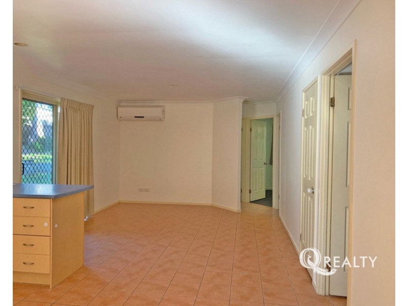 1 Nepeta Street, Regents Park QLD 4118