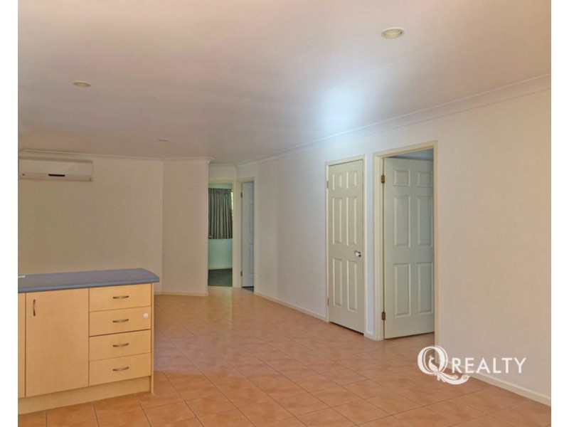 1 Nepeta Street, Regents Park QLD 4118