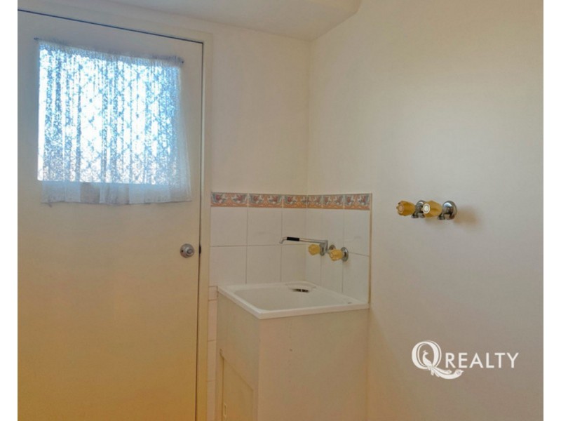 1 Nepeta Street, Regents Park QLD 4118