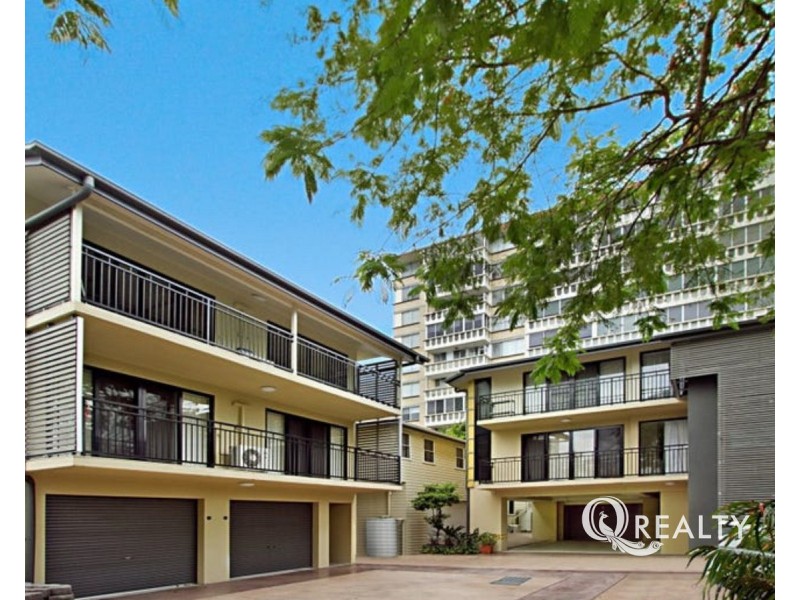 1/6 Burton Street, Indooroopilly QLD 4068
