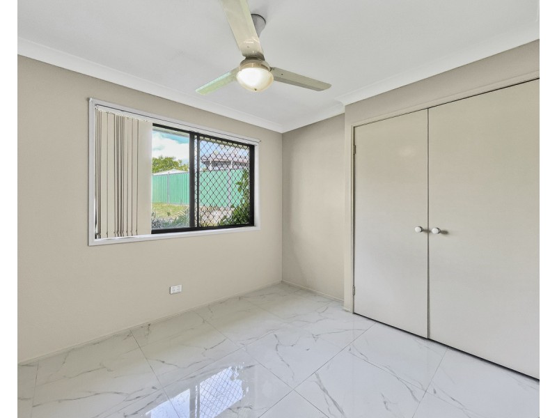 6 Bushland Drive, Regents Park QLD 4118