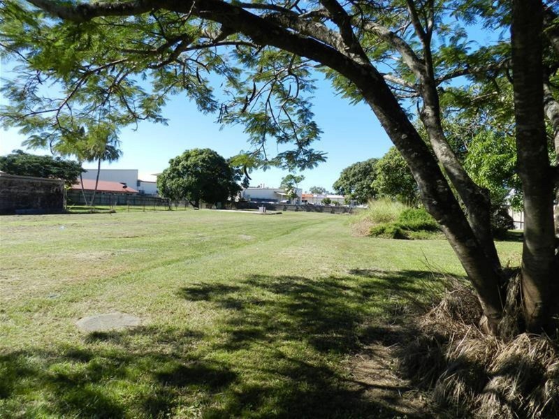 102 Broad Street, Sarina QLD 4737