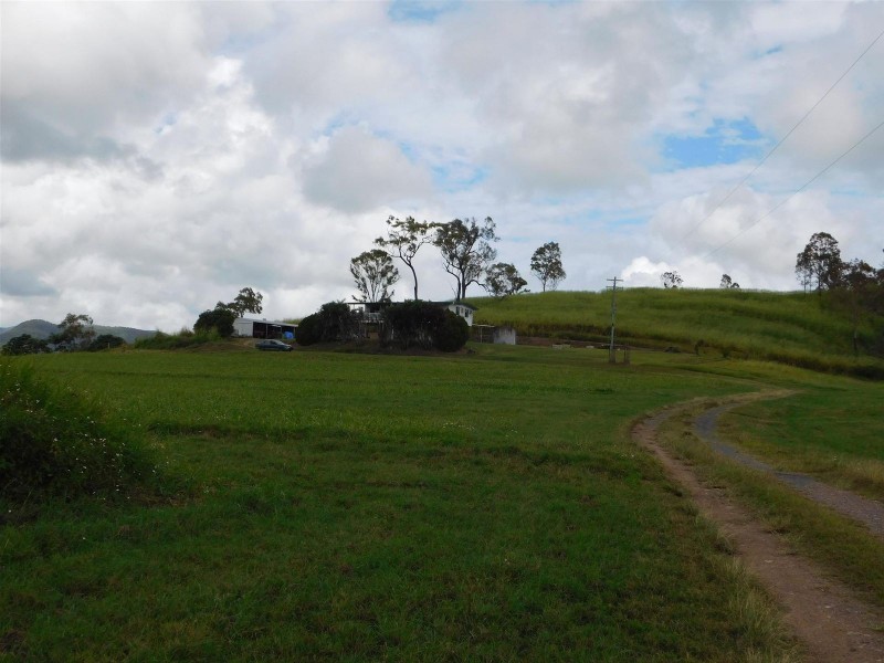 90089 Bruce Highway, Sarina QLD 4737