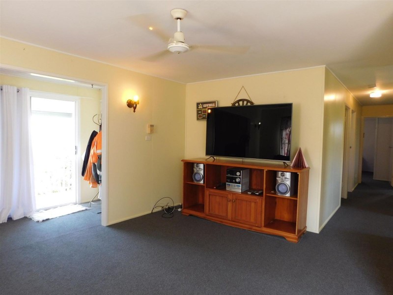90089 Bruce Highway, Sarina QLD 4737