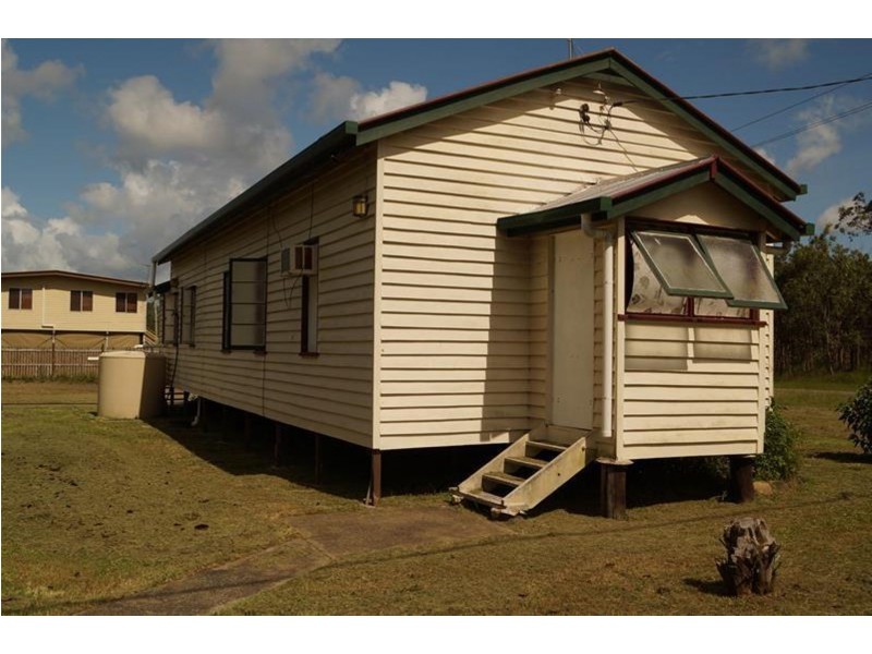 18-20 Graham Street, Koumala QLD 4738