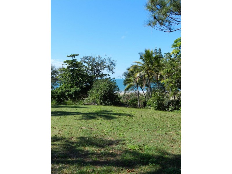 53 Westcott Avenue, Campwin Beach QLD 4737