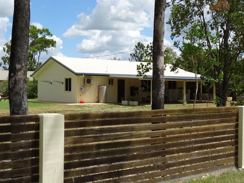 34 Reynolds Street, Nebo QLD 4742