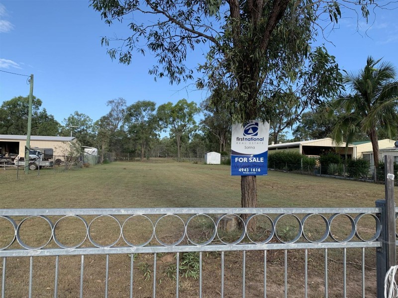15 Standish Street, St Lawrence QLD 4707