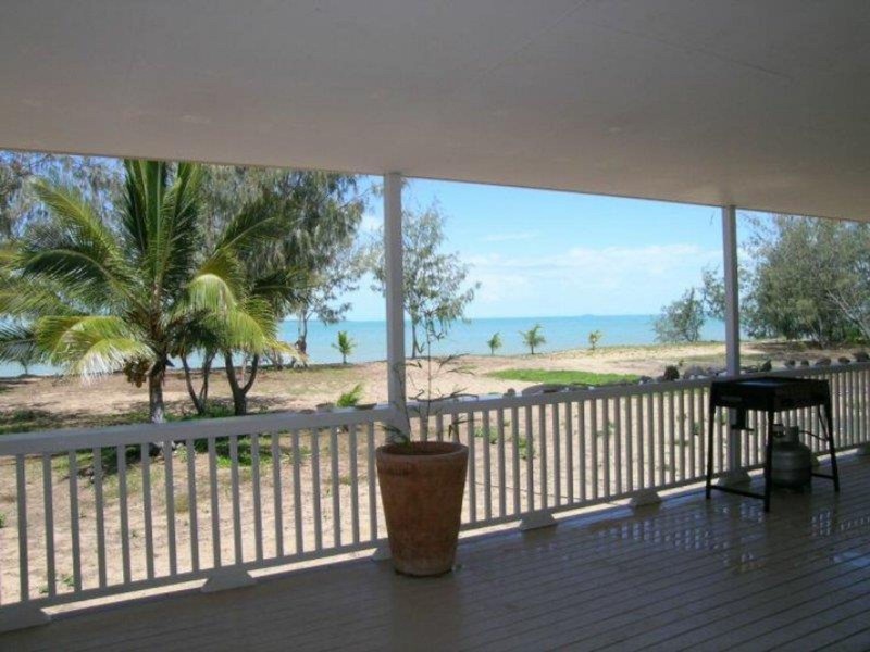 286 Mcleods Road, Carmila QLD 4739