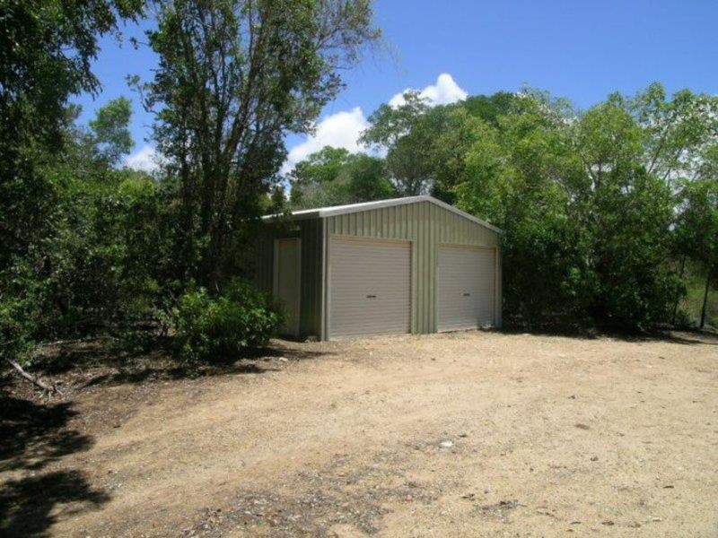 286 Mcleods Road, Carmila QLD 4739