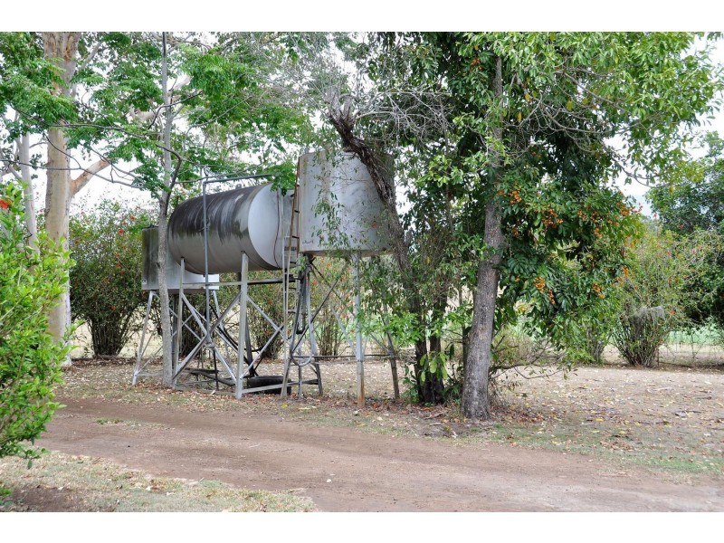 226 Smart Road, Koumala QLD 4738