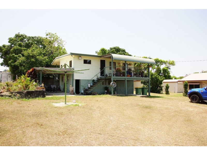 45 Cooper Avenue, Campwin Beach QLD 4737