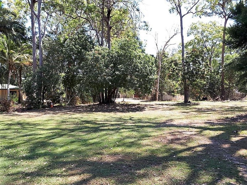 6 Theresa Court, Armstrong Beach QLD 4737