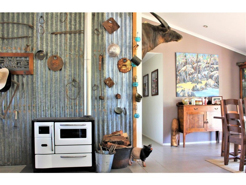 524 St Lawrence Connection Road, St Lawrence QLD 4707