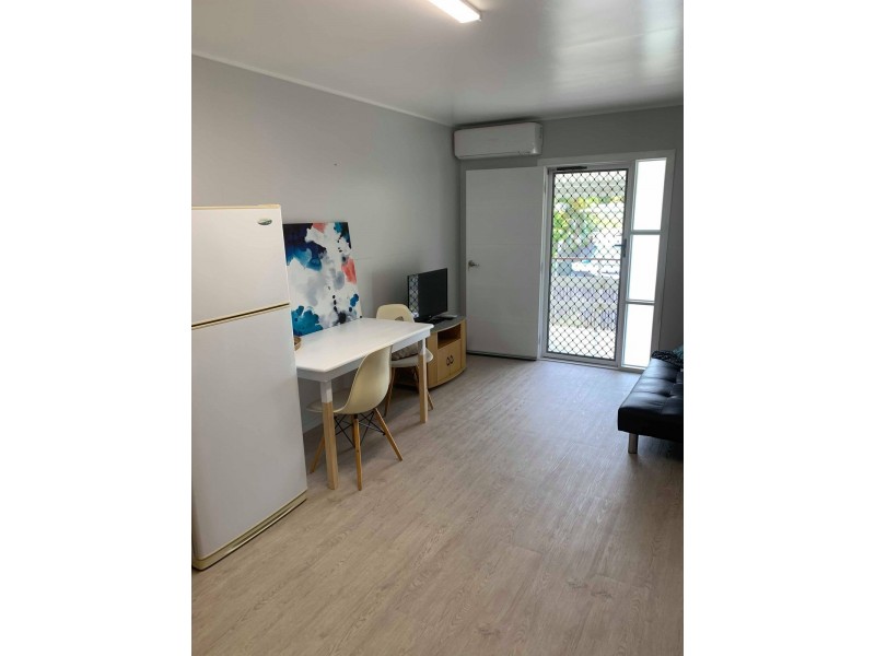 4/1 Biltoft Street, Sarina QLD 4737