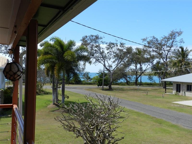 111 Zelma Street, Grasstree Beach QLD 4740
