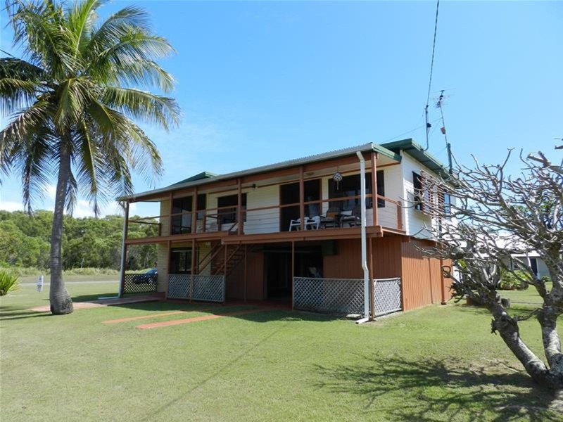 111 Zelma Street, Grasstree Beach QLD 4740