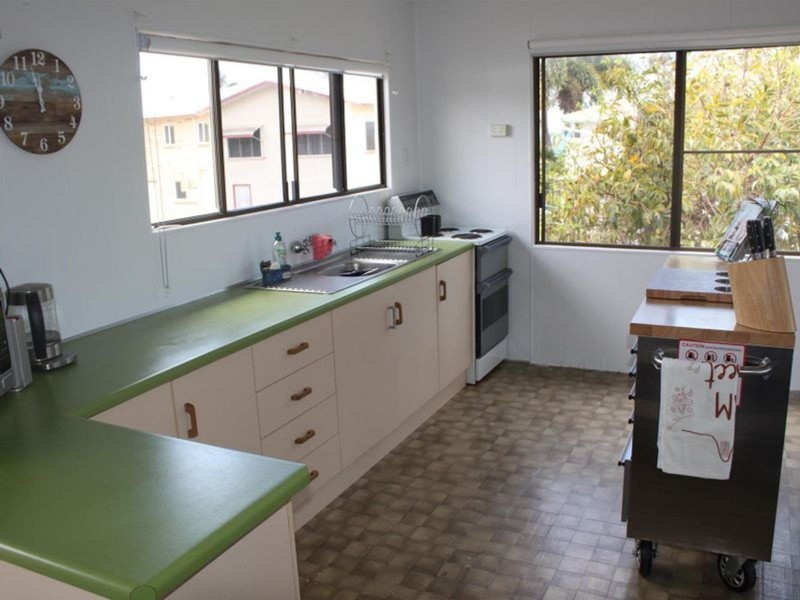 111 Zelma Street, Grasstree Beach QLD 4740