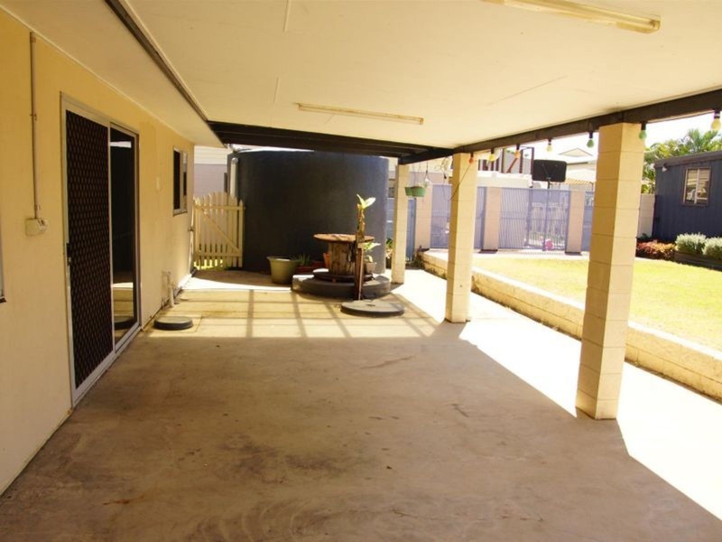 65 Cooper Avenue, Campwin Beach QLD 4737