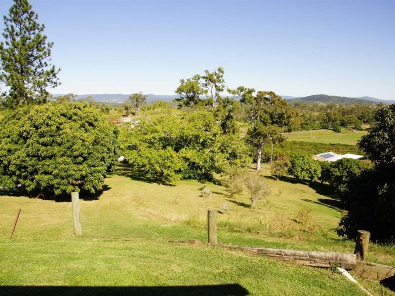 14 Cilla Hill Court, Sarina Beach QLD 4737