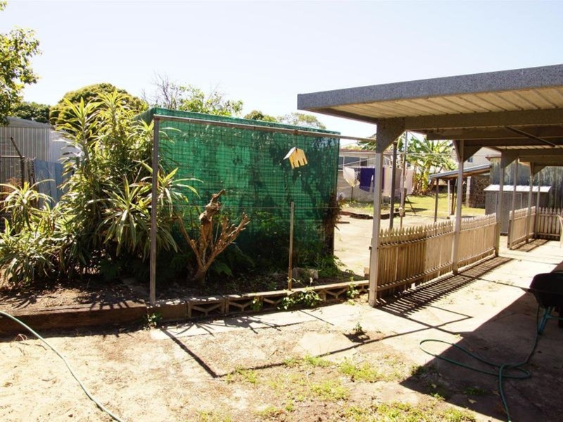 3 Brooks Road, Sarina QLD 4737