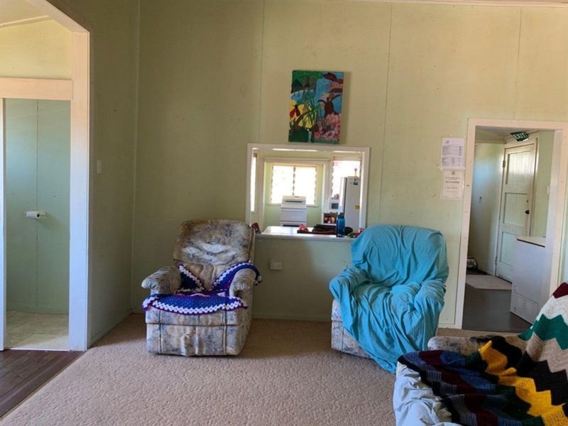 18 Railway Parade, St Lawrence QLD 4707