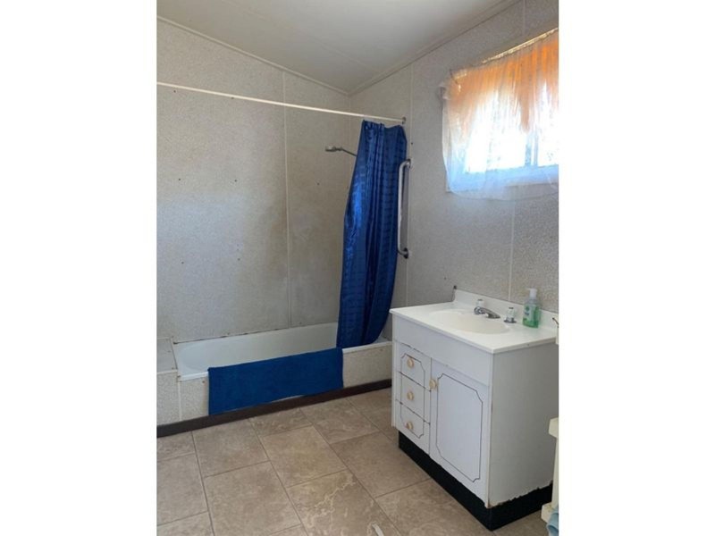 18 Railway Parade, St Lawrence QLD 4707