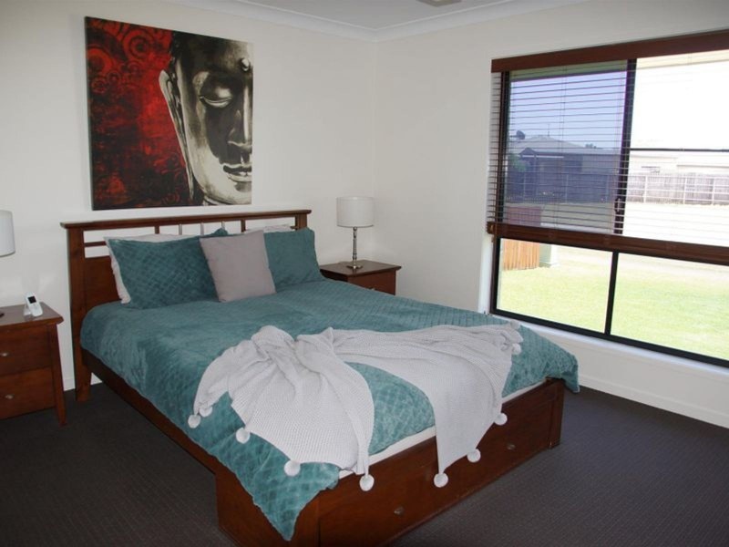 6 Reef Drive, Sarina QLD 4737