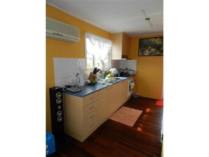9 Petersen Street, Sarina QLD 4737