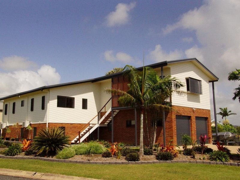 4 Campbell Street, Campwin Beach QLD 4737