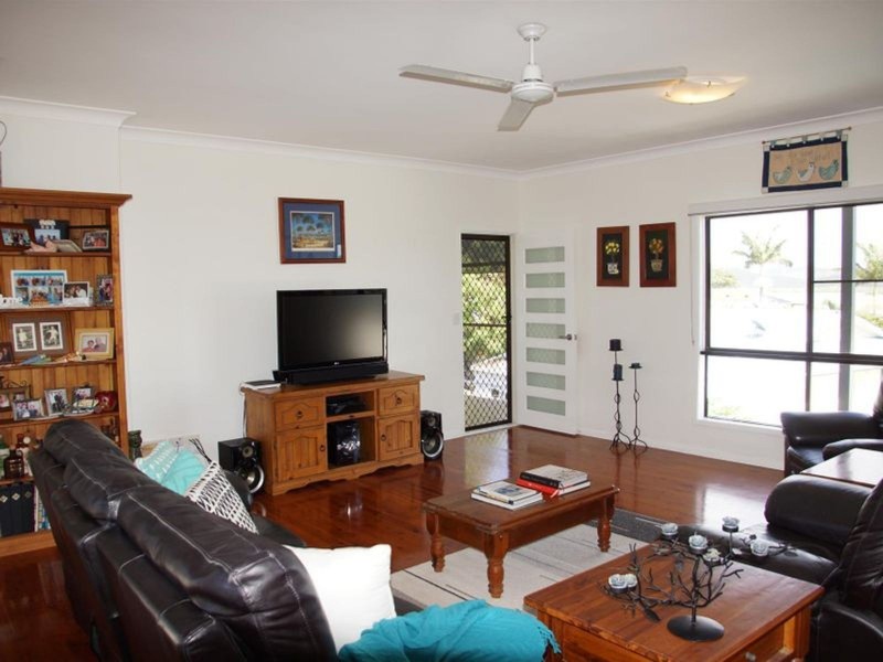 4 Campbell Street, Campwin Beach QLD 4737
