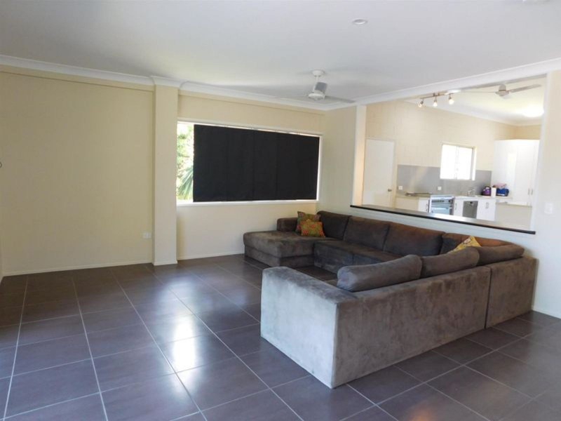 8 Mifsud Drive, Sarina Beach QLD 4737