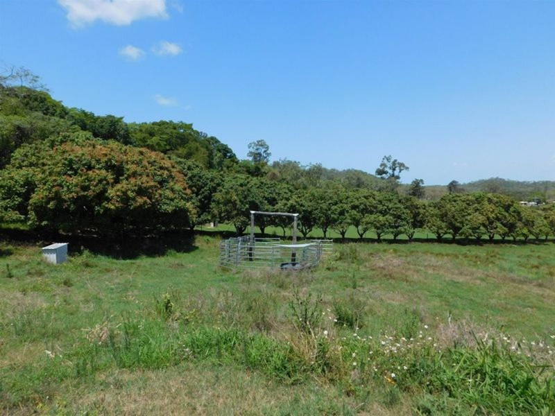 8 Mifsud Drive, Sarina Beach QLD 4737