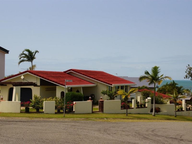 2 Hillside Drive, Grasstree Beach QLD 4740