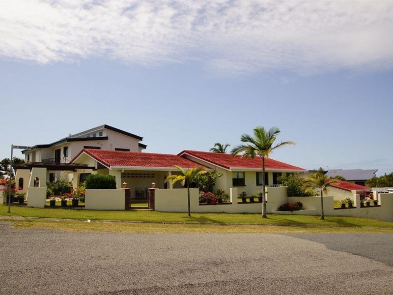2 Hillside Drive, Grasstree Beach QLD 4740