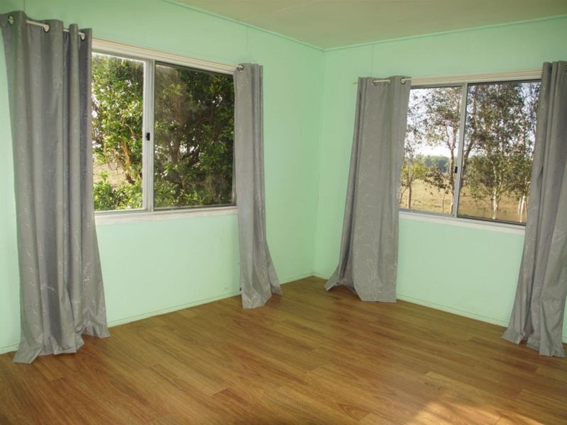 694 Sarina Beach Road, Sarina QLD 4737